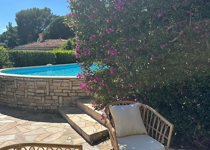 Vivre A Pieds Sainte-Maxime