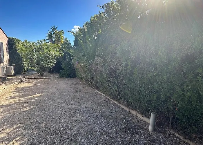 Vivre à Pieds Villa *